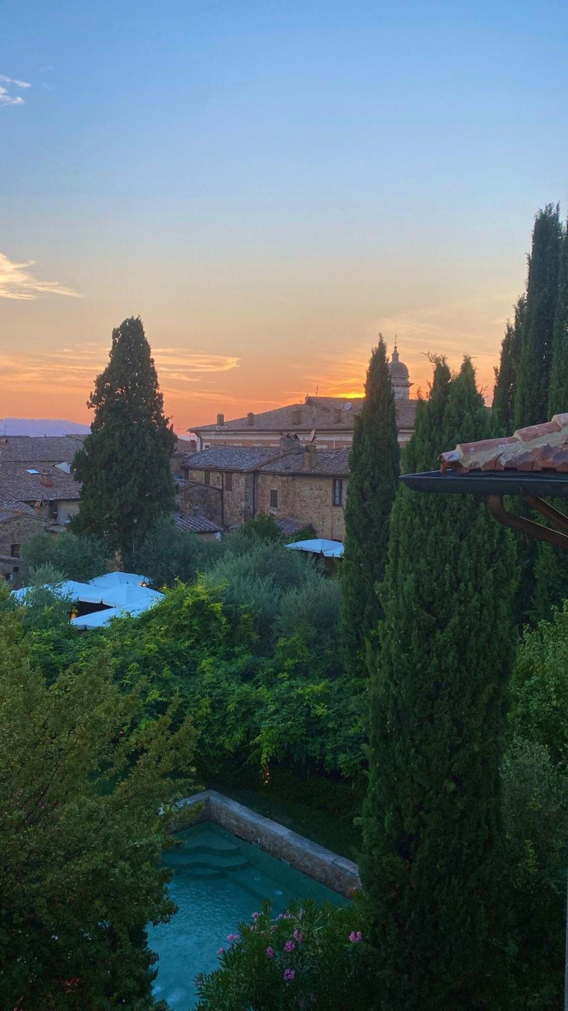 Donna Laura - * San Quirico d'Orcia